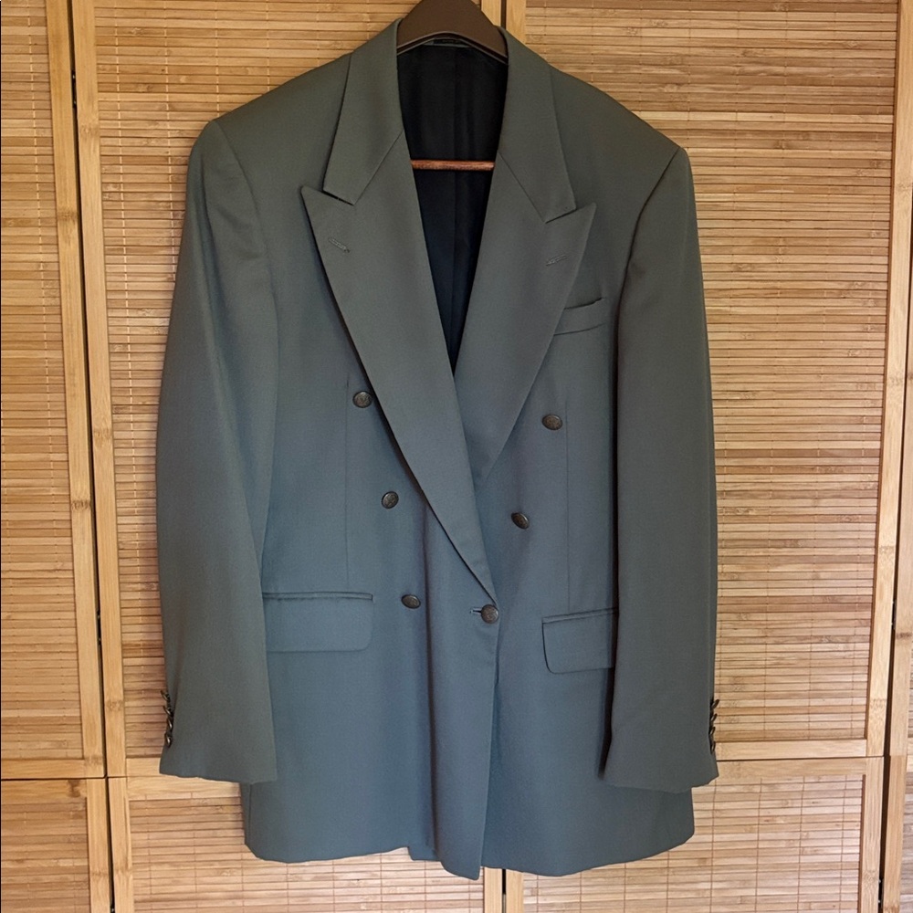 Vintage 1980s Oscar de la Renta 42 L Double-Breasted Blazer
Dark Sage Green